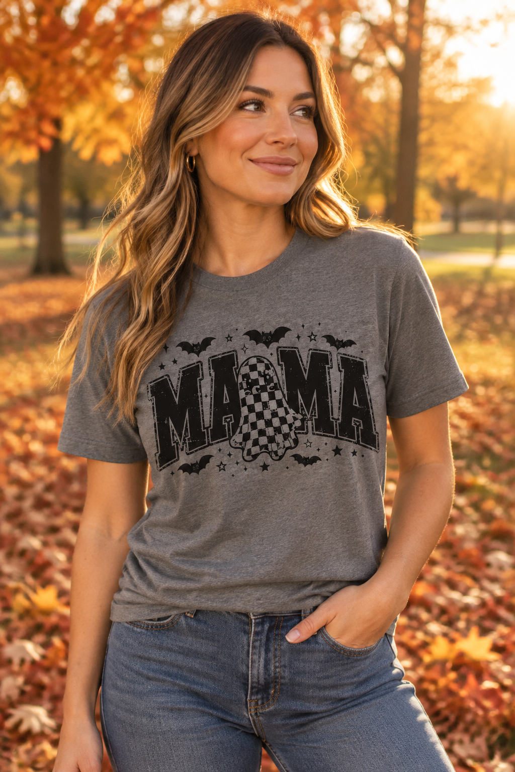 Cute Ghost Mama | TRC APPAREL | T-Shirt